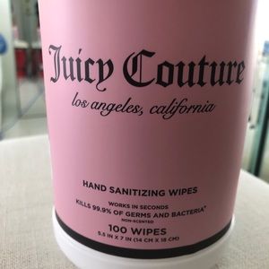 Juicy Couture wipes